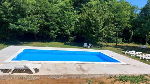 Durdevac House | Farmica, Bed&Breakfast, Bazen izdvojen nekoliko minuta hoda