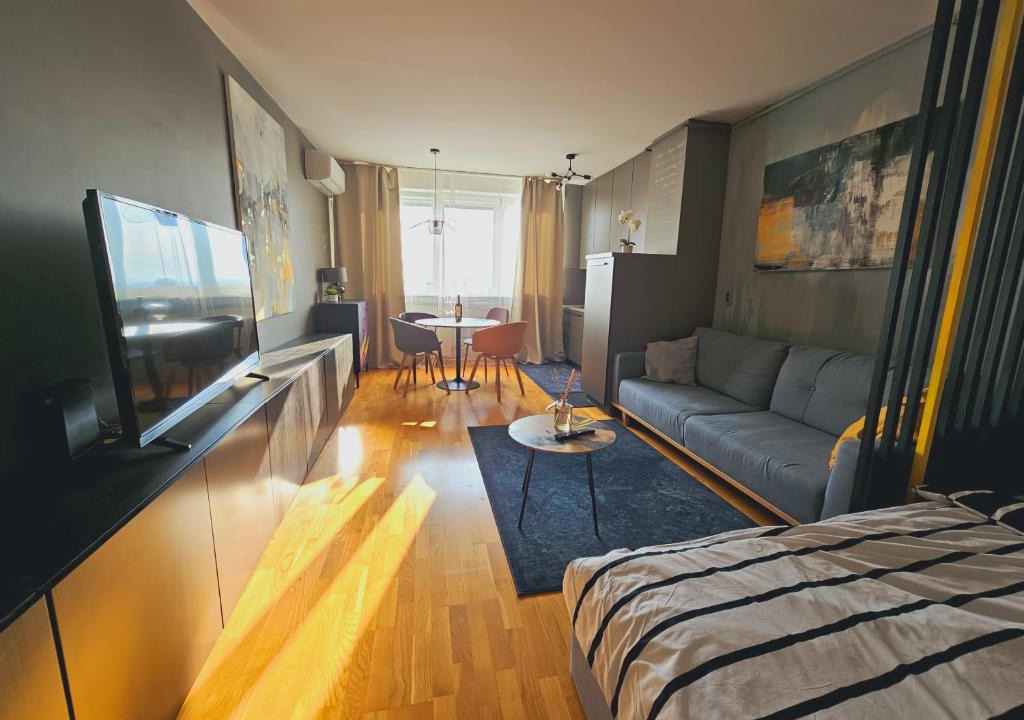 Novi Zagreb Apartment | Flexible SelfCheckIns 65/Arena/New