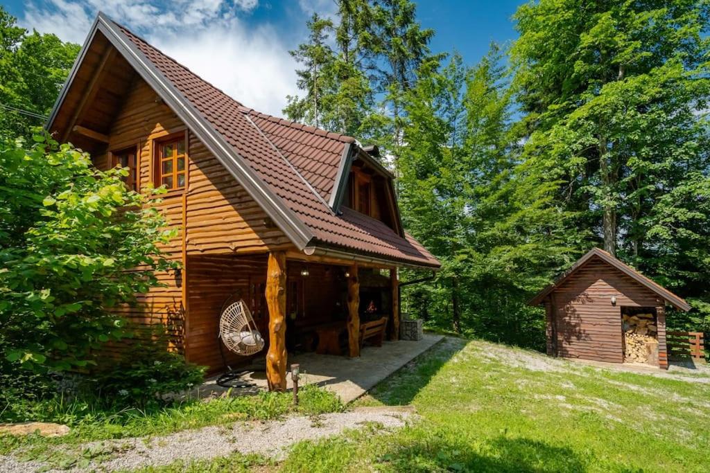 Vrbovsko Ski Chalet | Forest Amerika - Ivcakova koliba