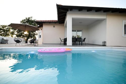 Murvica Villa | Four Oaks Holiday House