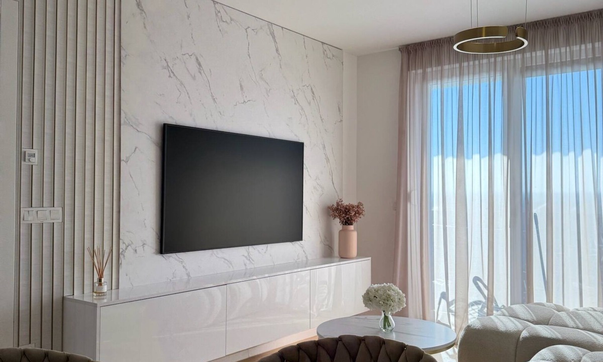 Velika Gorica Apartment | Golden Ivy – luxury, light and elegance.