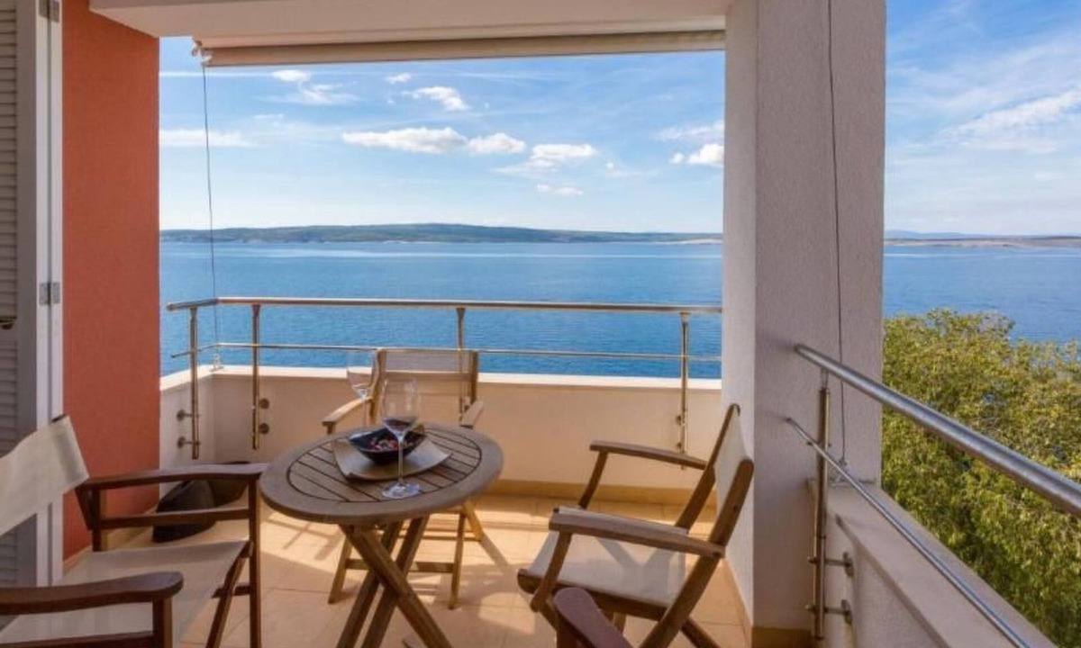Crikvenica Apartment | Golden View by Interhome