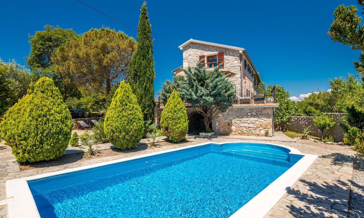 Gostinjac House | Gorgeous home in Gostinjac