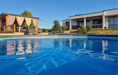Sveti Ilija House | Gorgeous Home In Luzan Biskupecki With Sauna