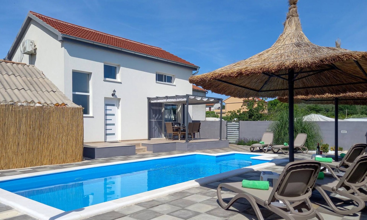 Donje Rastane House | Gorgeous home in Rastane Donje