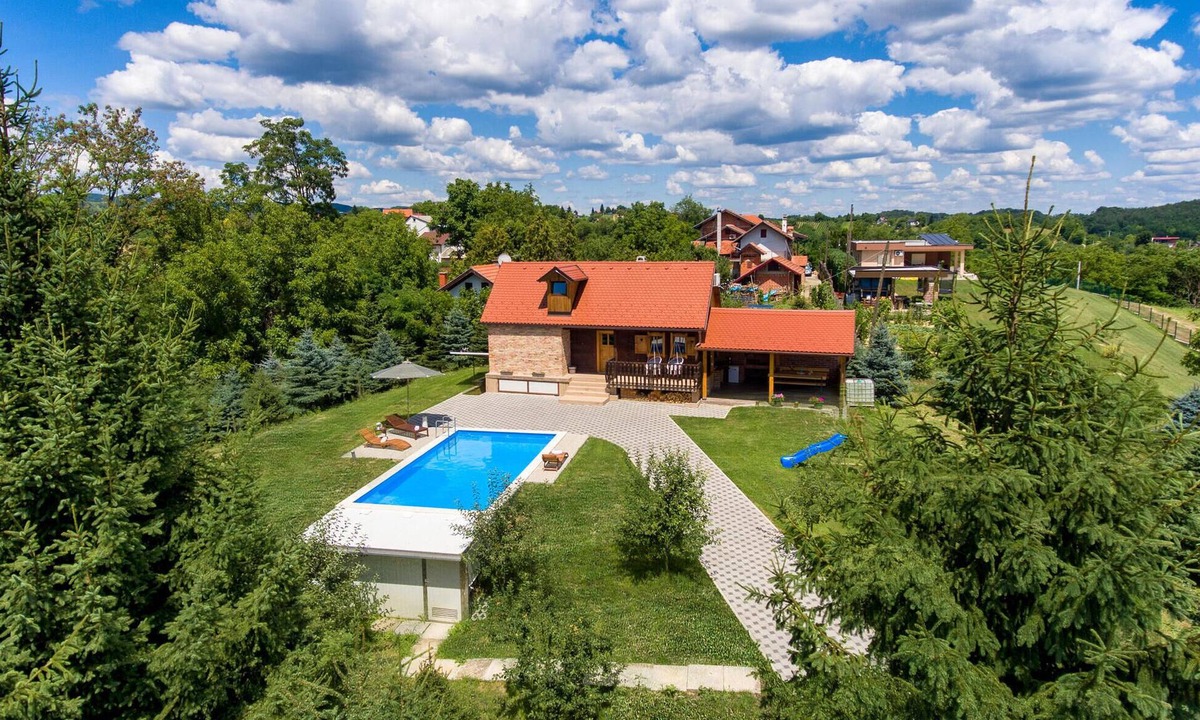 Sveti Ivan Zelina House | Gorgeous home in Hrnjanec