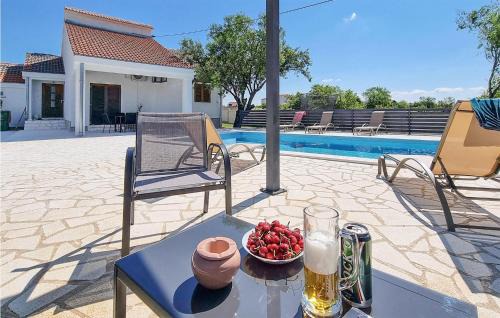 Benkovac House | Gorgeous Home In Miranje Gornje