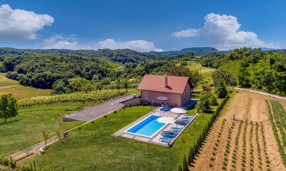 Novi Marof House | Gorgeous home in Novi Marof with sauna
