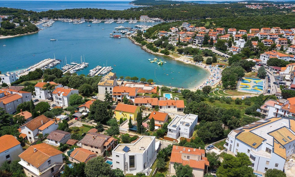 Pjescana Uvala House | Gorgeous home in Pula
