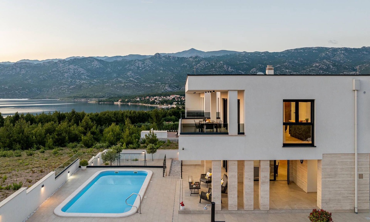 Rovanjska House | Gorgeous home in Rovanjska