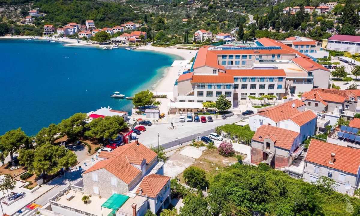 Slano House | Gorgeous home in Slano with house sea view