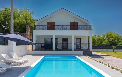 Murvica House | Gorgeous Home In Smokovic