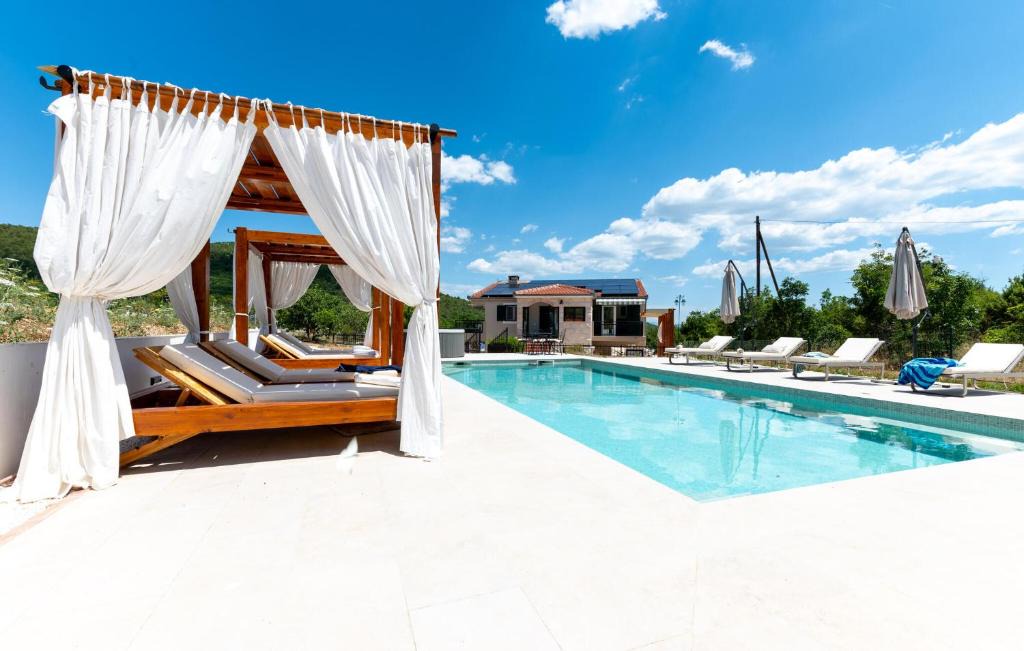 Seget House | Gorgeous Home In Trogir