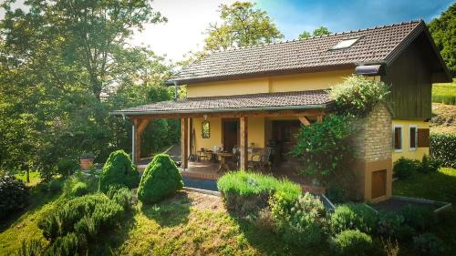 Tuhelj House | Green Hills Cottage with Pool & Magnificent View