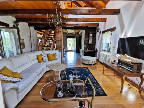 Pisarovina House | Greenwood Cottage house for rent near Zagreb