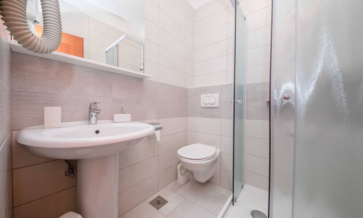 Rab Town Apartment | Guest House Villa Anggela - Double Room with Balcony and Sea View