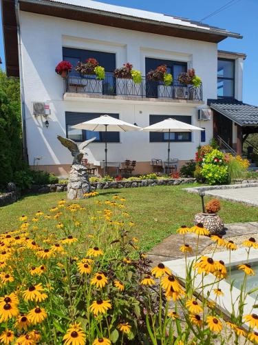 Slunj House | Guesthouse Vila