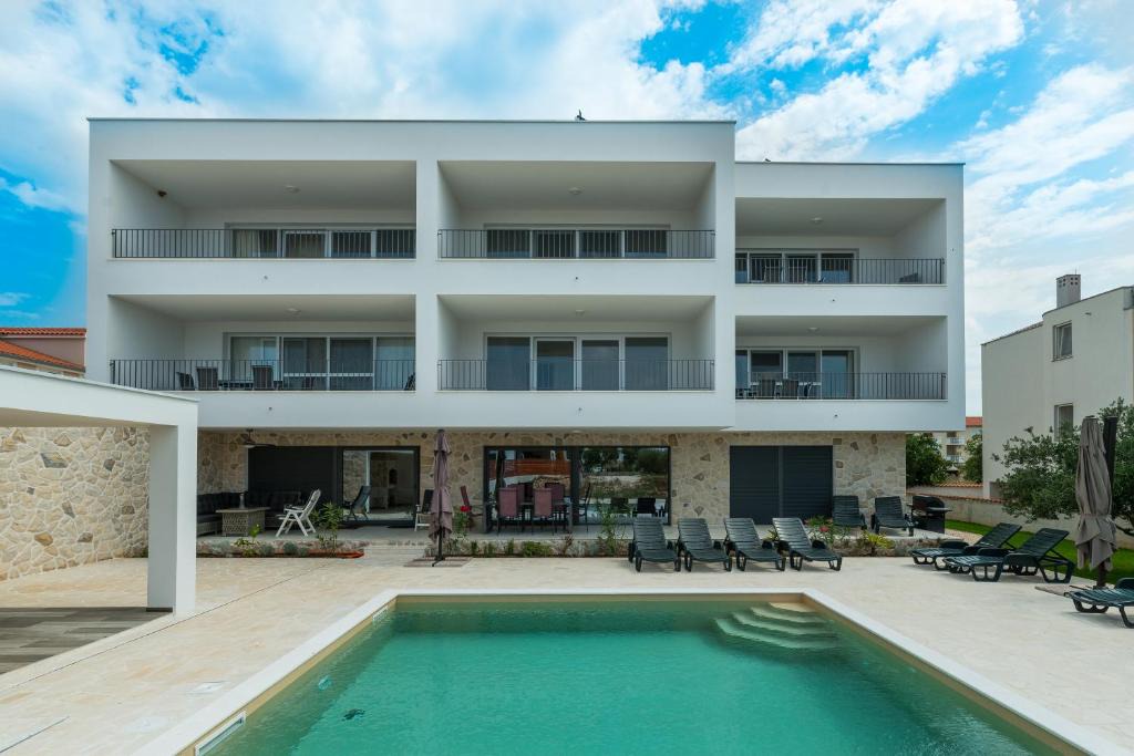 Sukosan Apartment | Happy Haven House