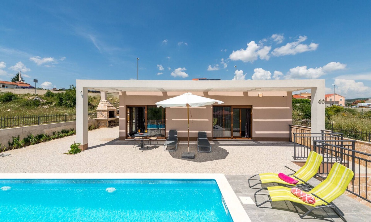 Dugopolje Villa | Hiking, swimming, sunbathe, visit Split Old Town, Quiet