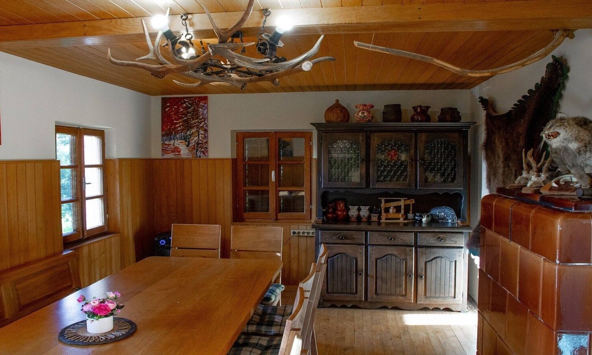 Cerklje ob Krki House | Hillside Haven Holiday Home with Sauna and Hot-Tub - One Bedroom Holiday Home with Sauna and Hot-Tub