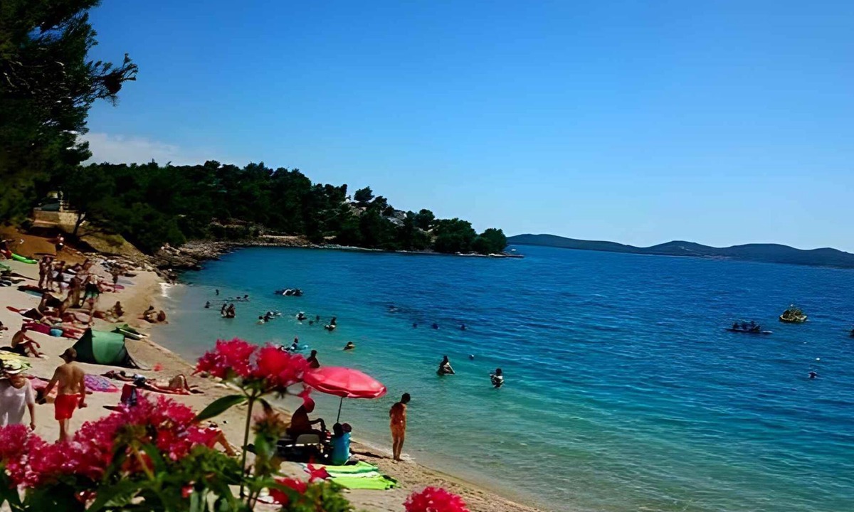 Drage Apartment | Holiday apartment 50 m from the Adriatic Sea