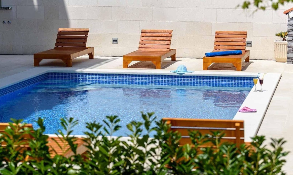 Arbanija Apartment | Holiday apartment Arbanija for 1 - 8 persons with 3 bedrooms - Holiday apartment