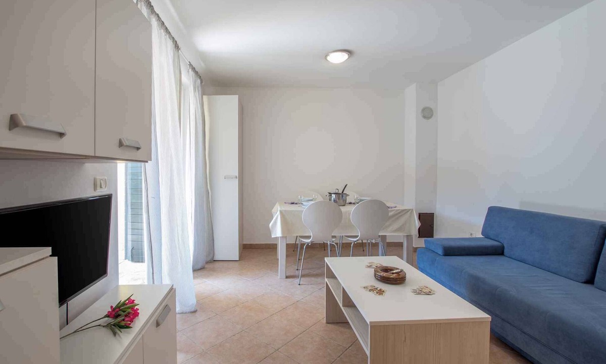 Basanija Apartment | Holiday apartment mit Garten