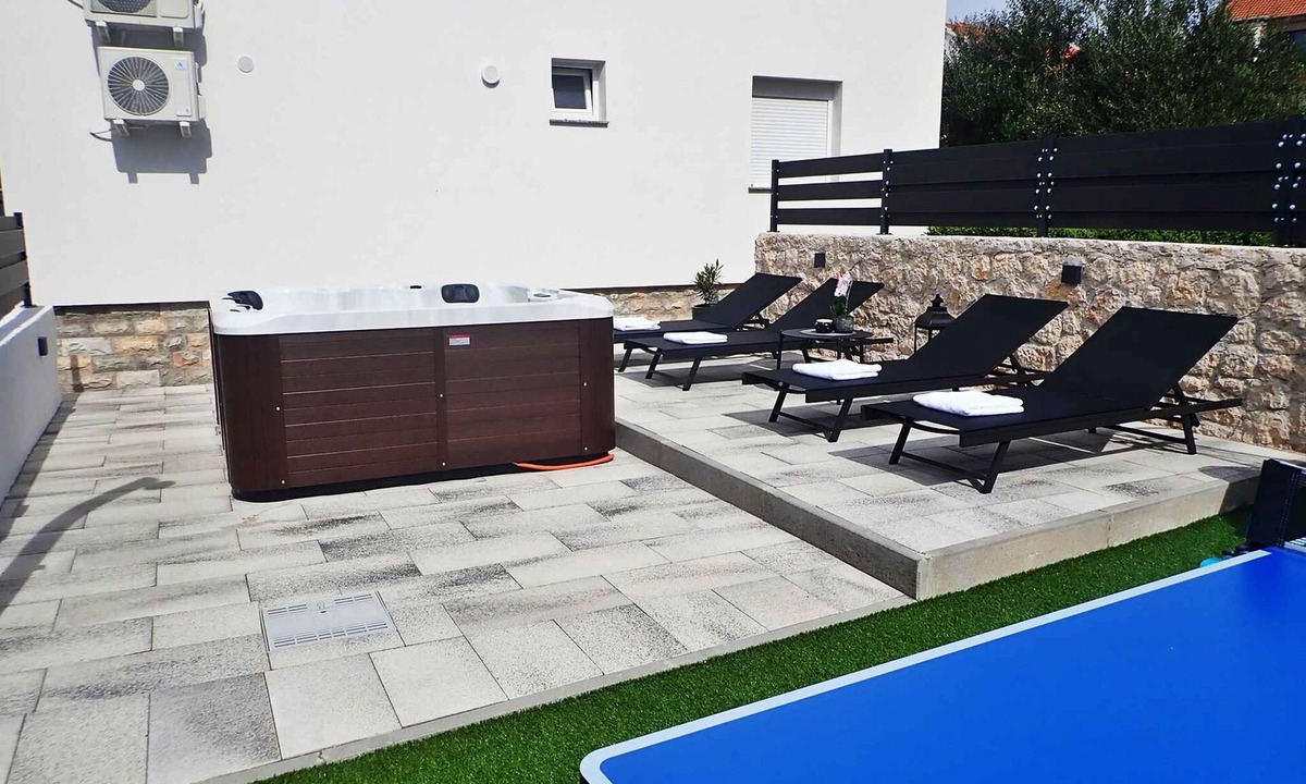Maslenica Apartment | Holiday apartment mit Klimaanlage und Meerblick