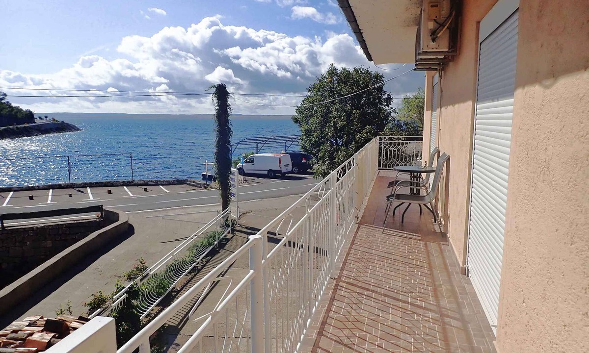 Susica Apartment | Holiday apartment with sea view