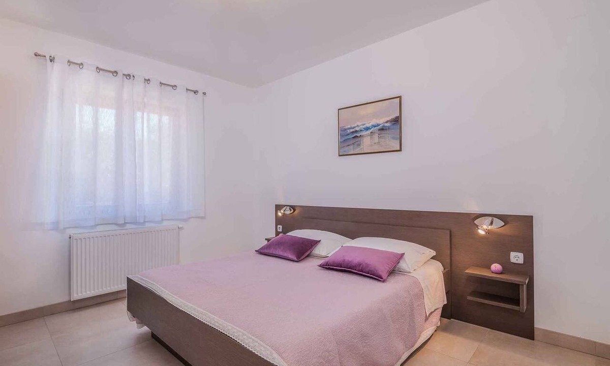Porat Apartment | Holiday apartment with balcony