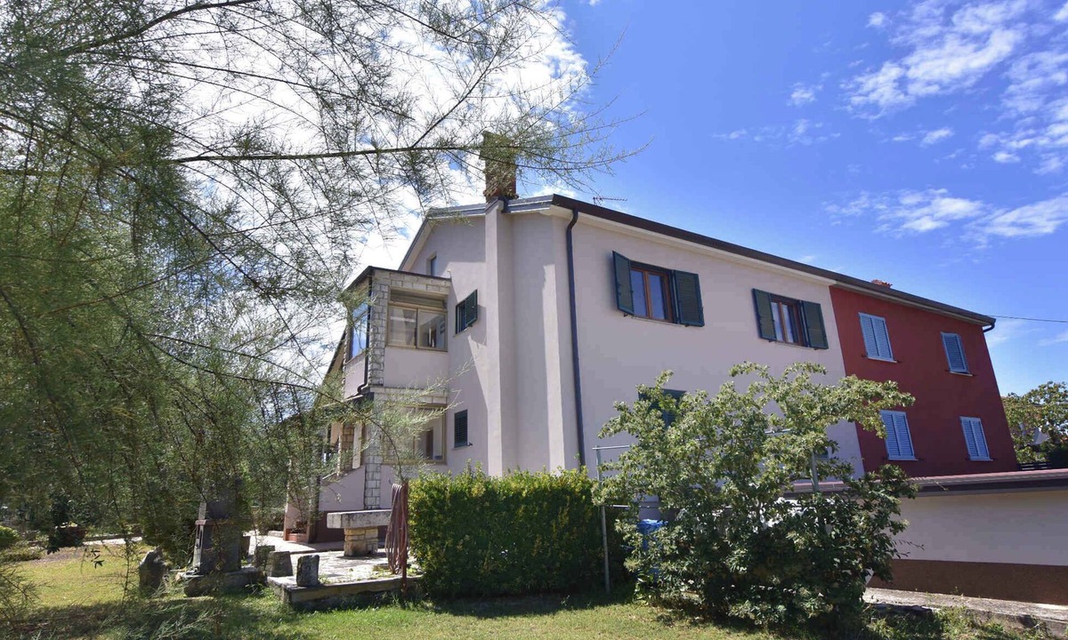Radini Apartment | Holiday apartment with two bedrooms and a balcony in a quiet neighbourhood near Umag