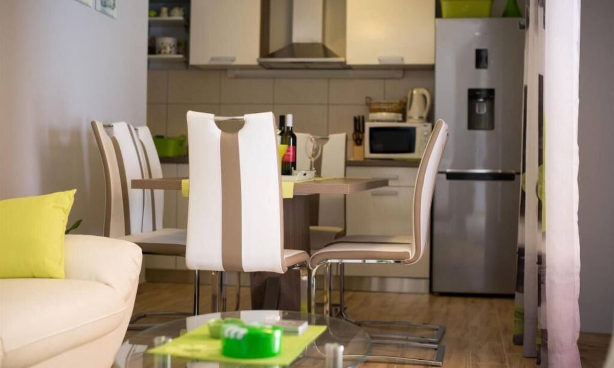 Gruda House | Holiday Home Belmondo