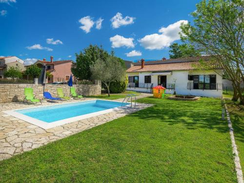 Zminj House | Holiday Home Dora by Interhome