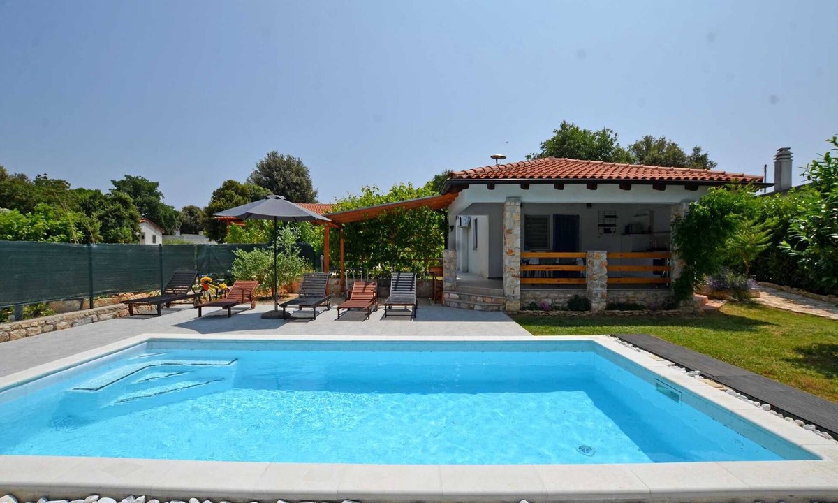 Rovinj Villa | Holiday Home Eta with Pool