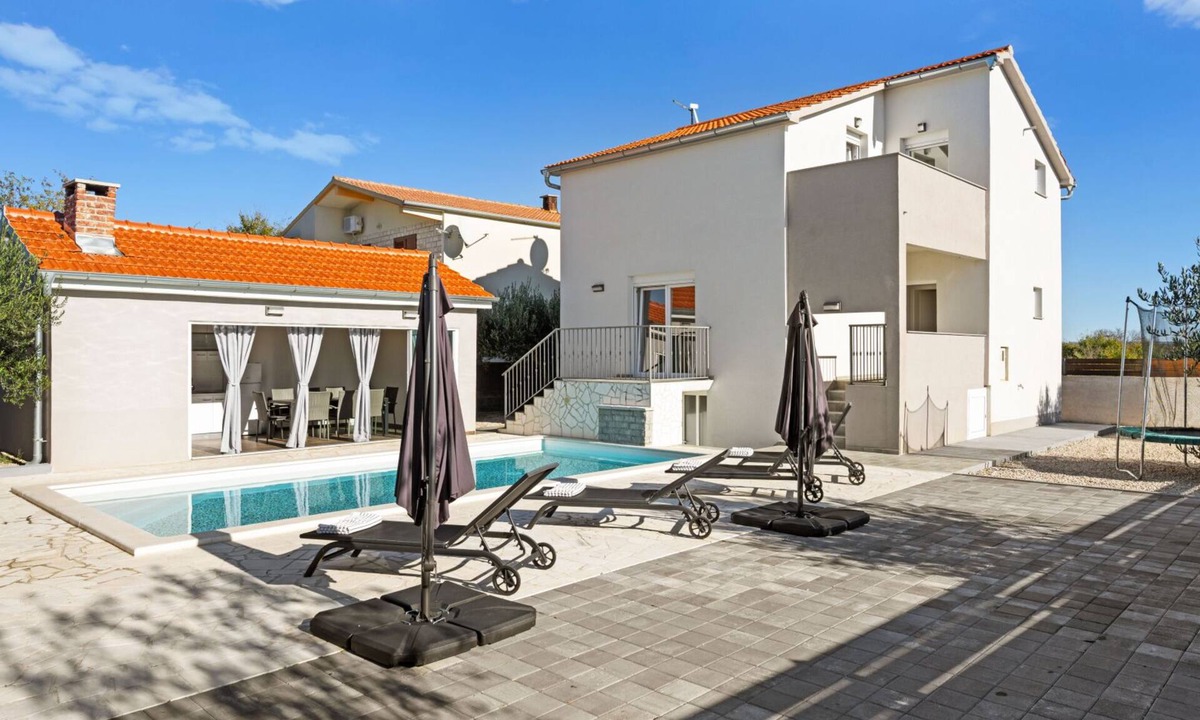 Polaca Villa | Holiday home Feniks by Villas Guide
