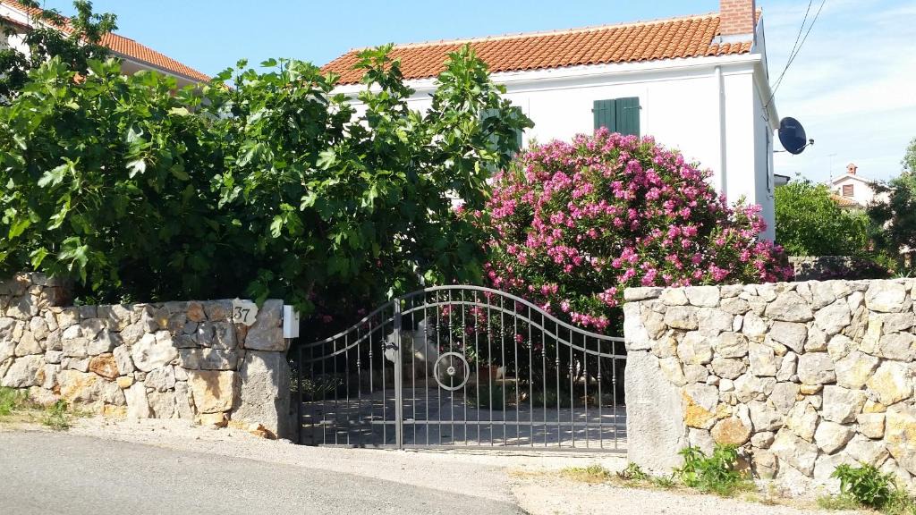 Kornic Apartment | Holiday Home