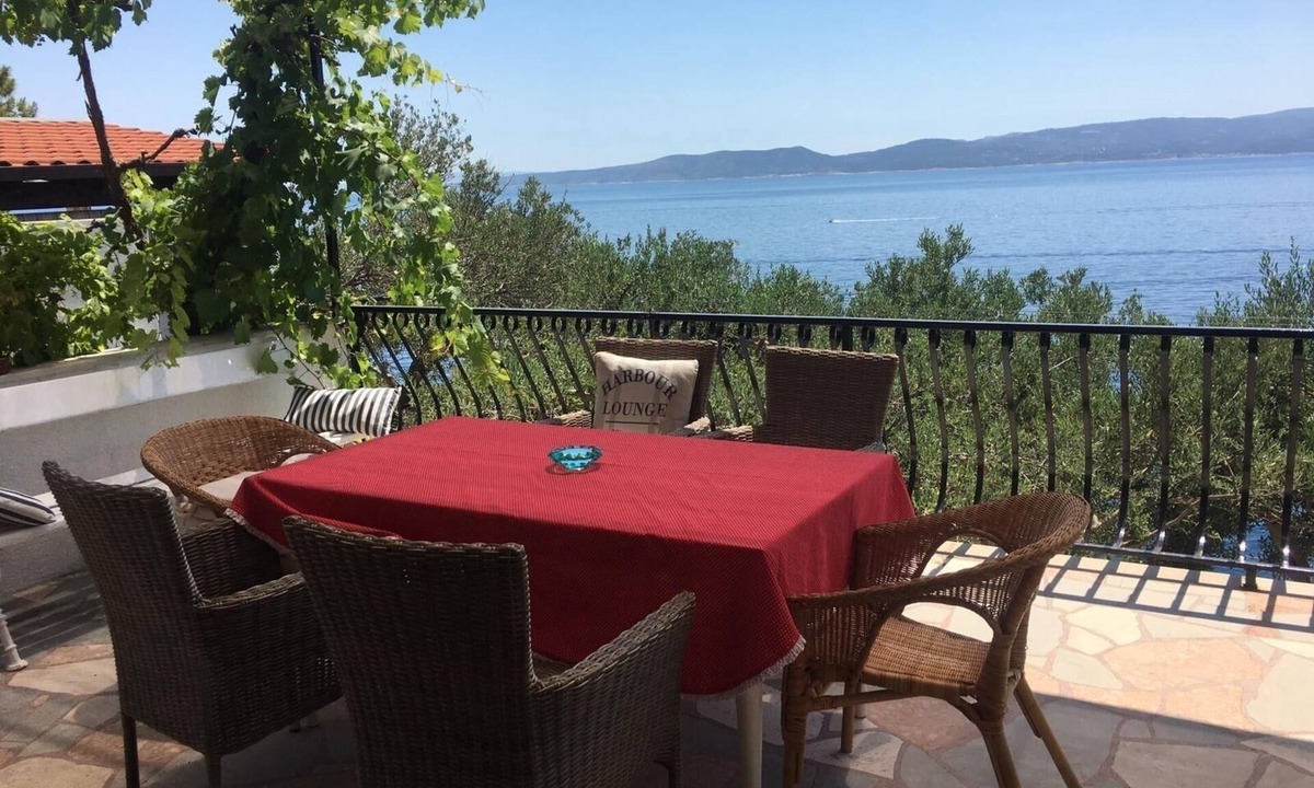 Pisak House | Holiday Home in Pisak with Seaview, Terrace, Air condition, WIFI (5023-4)