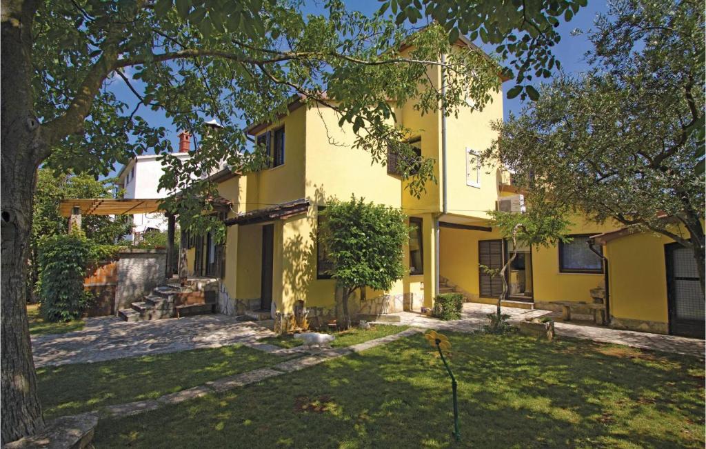 Valbandon House | Holiday home Kvart Mimoza I