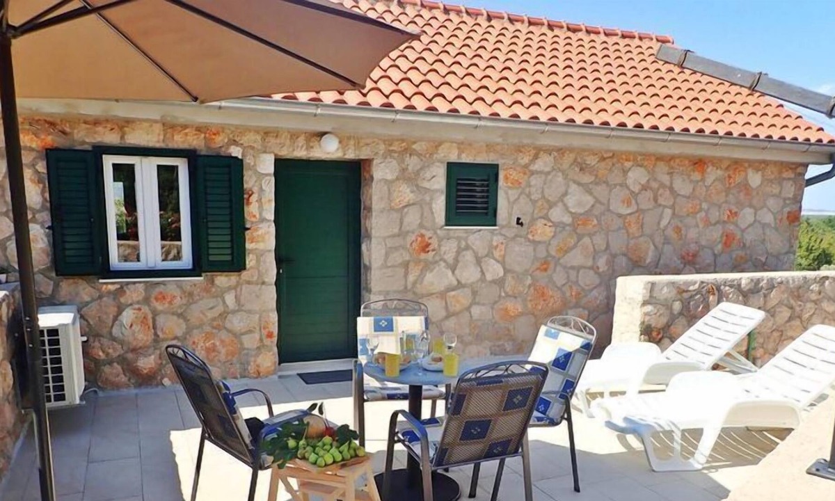 Seline House | Holiday home Mareta in Seline, Paklenica in a beautiful surrounding