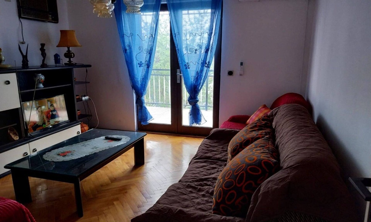 Senj House | Holiday Home Marina - Two Bedroom Holiday Home with Terrace