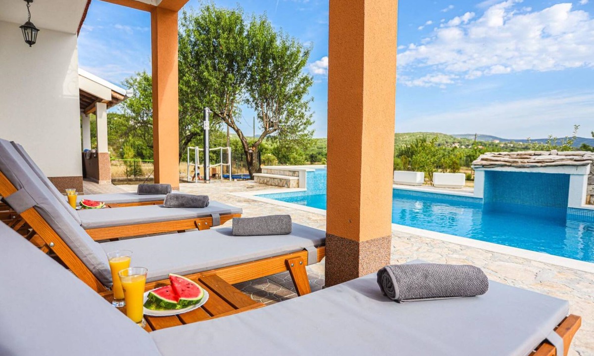 Lecevica House | Holiday Home Melone