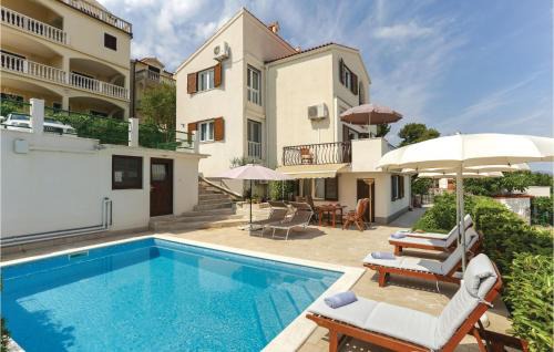 Okrug Donji House | Holiday Home Okrug Donji Osoje