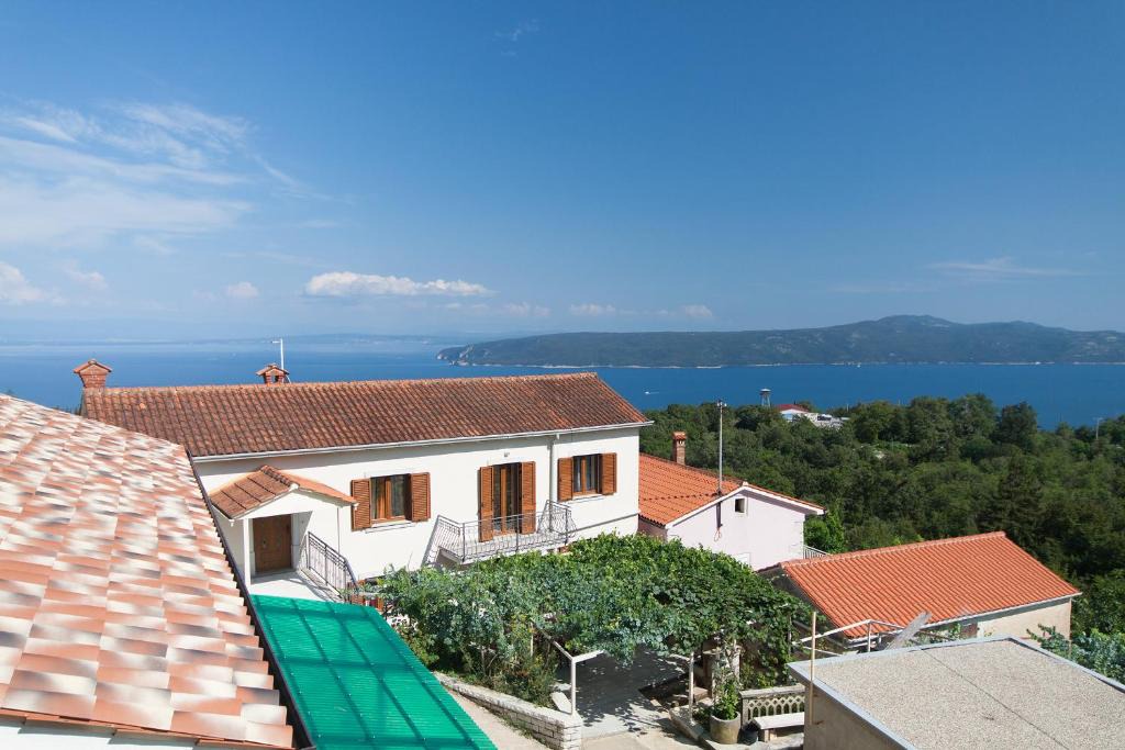 Sveta Jelena Apartment | Holiday Home Sveta Jelena