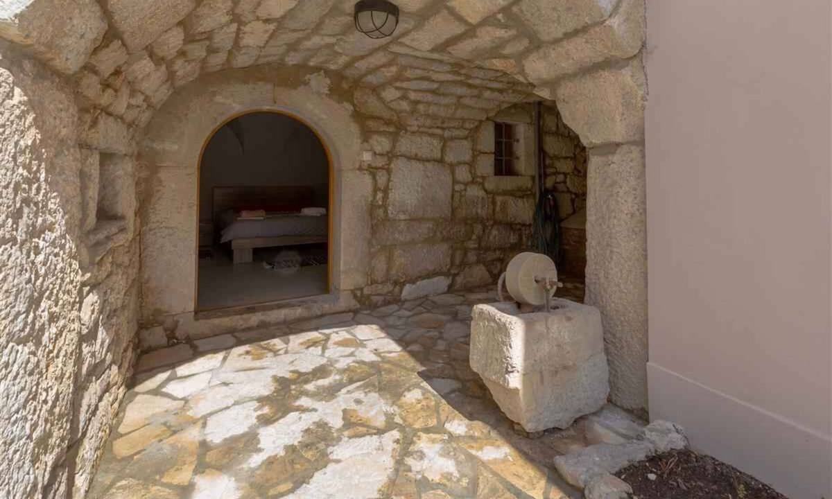 Grizane House | Holiday home with large terrace and barbecue