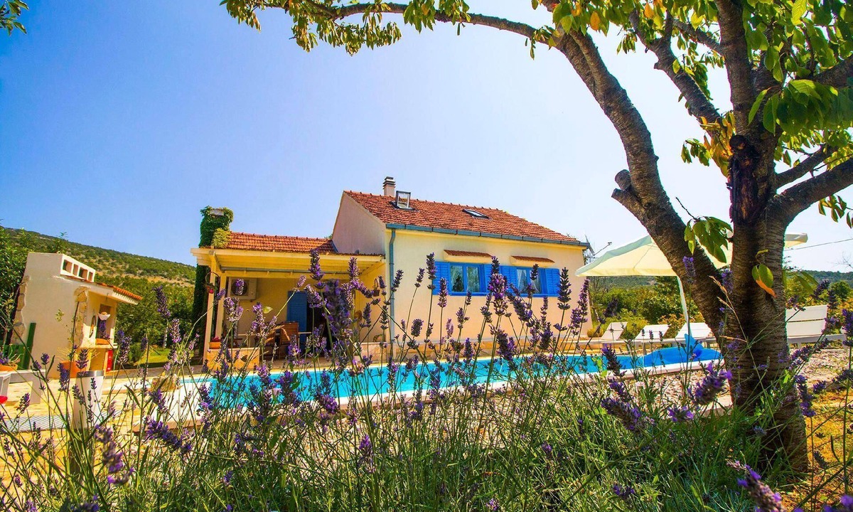 Krusvar House | Holiday house Dicmo for 5 - 8 persons with 4 bedrooms - Holiday house