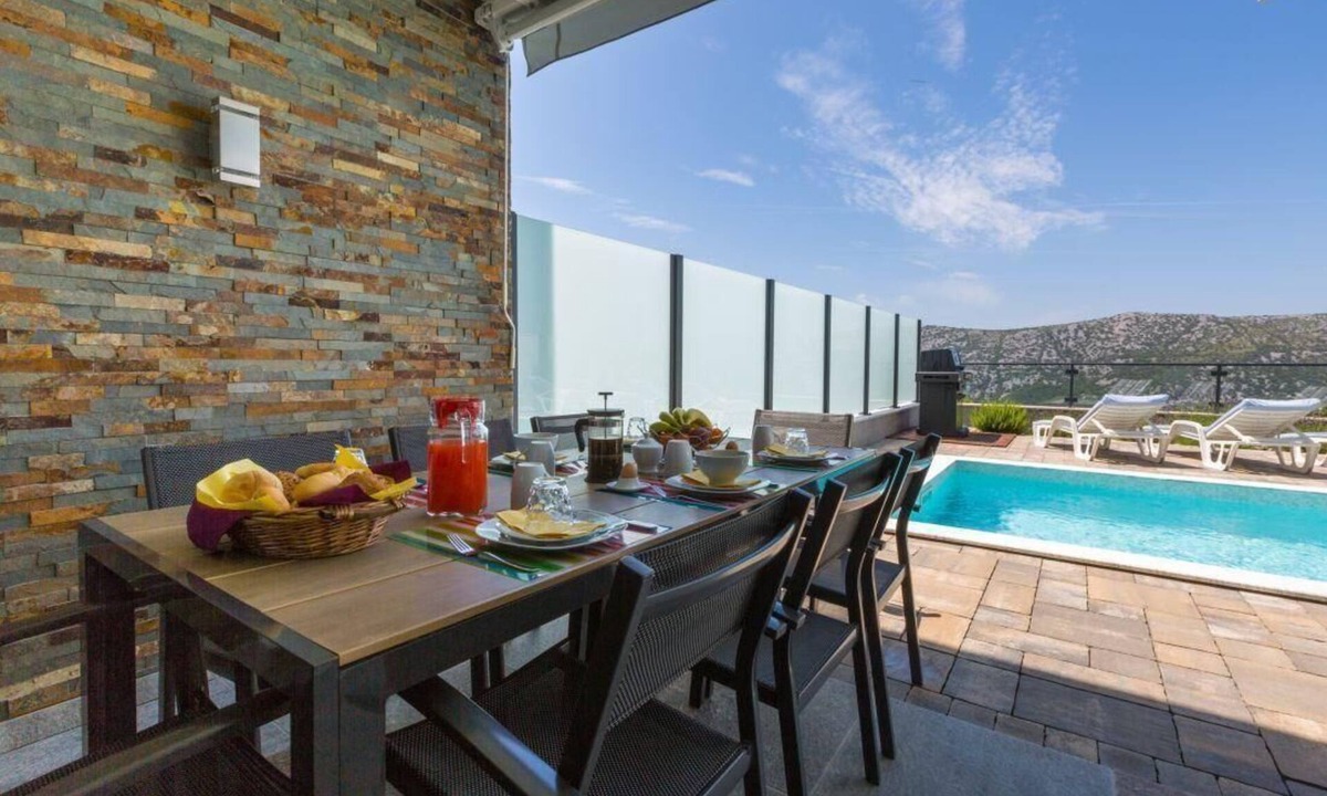Grizane House | Holiday house Grižane for 8 persons with 4 bedrooms - Holiday home