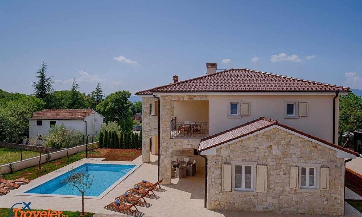 Pinezici House | Holiday house Krk (Stadt) for 1 - 10 persons with 5 bedrooms - Holiday home
