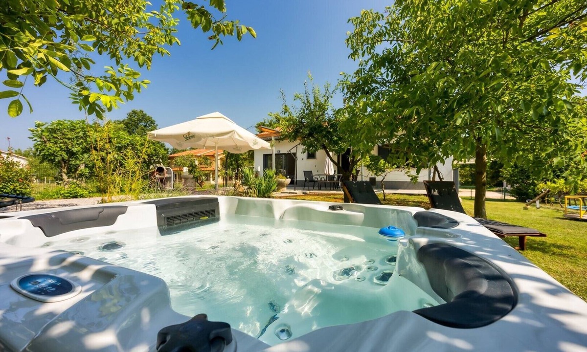 Sveta Nedelja House | Holiday House Lorena