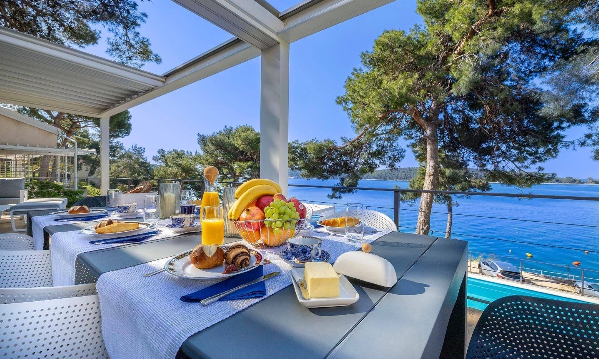 Cove Murtar House | Holiday house Mali Lošinj for 1 - 6 persons with 3 bedrooms - Holiday house