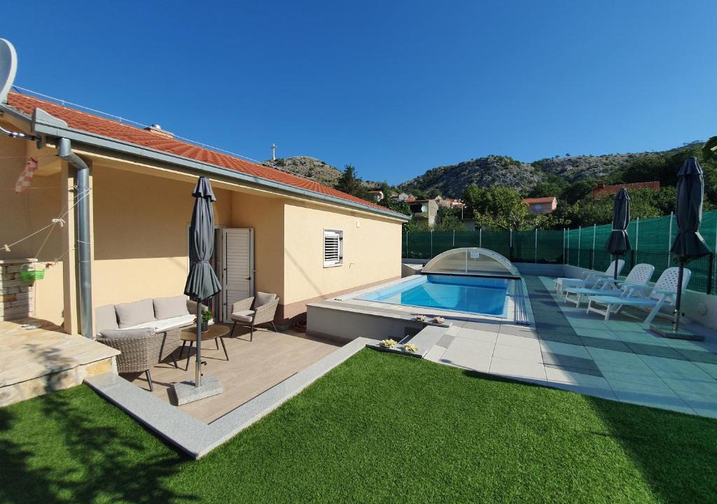 Sestanovac House | Holiday house Ruzic